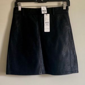 LF E LADY FAUX LEATHER MINI SKIRT